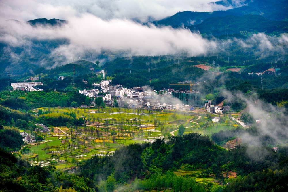 九资河镇云雾山村