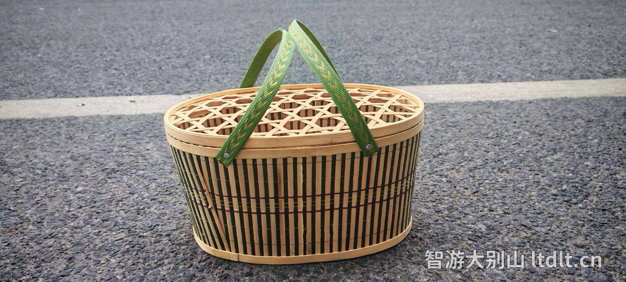 竹篮盛器