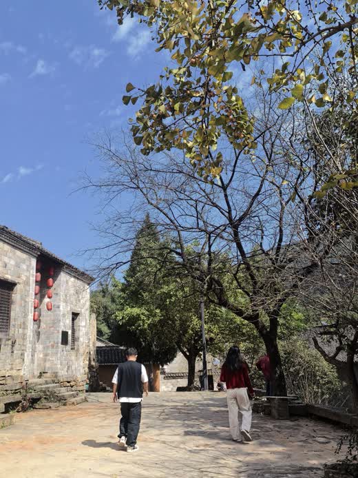 古村石板路原图